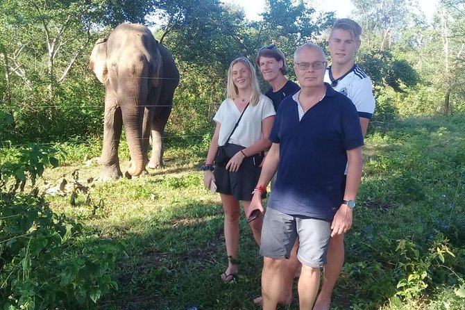 08 Nights in Magical Sri Lanka - Dambulla caves and a spice stop that smells like Sri Lanka