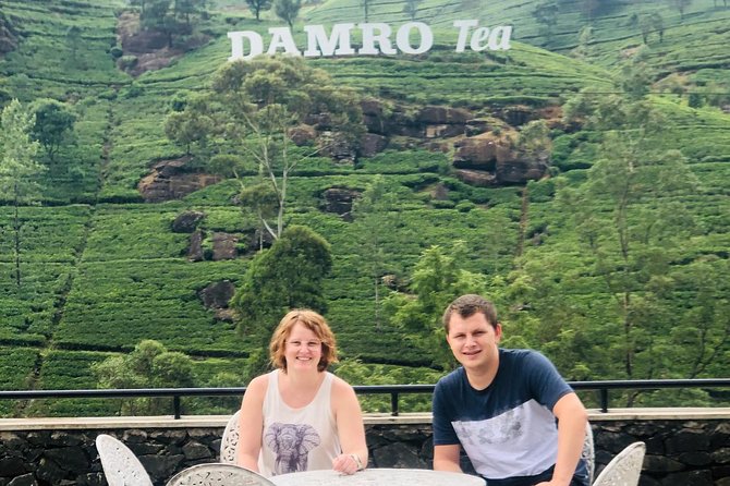 4 Days 3 Nights explore sri Lanka with Mirissa Cabs Sri Lanka - Day 3 in tea country: Labookellie, then Ramboda Falls