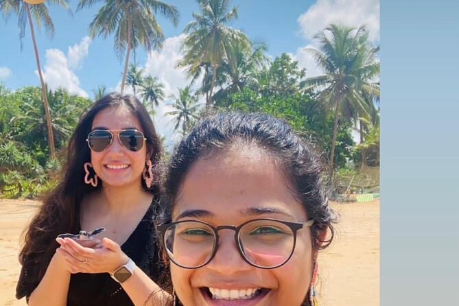 5 DAYS BUDGET TOUR package in Sri Lanka - Day 5 Colombo: Gangaramaya Temple, Galle Face Park, and the Dutch Hospital Museum
