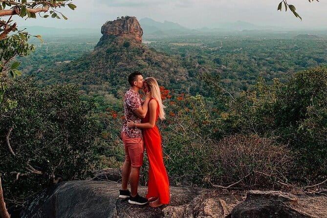 7 Days Private Guided Tour in Sri Lanka - Day 5: rafting at Kitulgala and a laid-back Mirissa beach afternoon