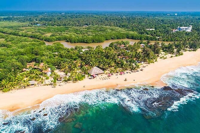 Airport Taxi Transfers from Colombo Airport to Sigiriya - WhatsApp, flight monitoring, and handling delays without panic