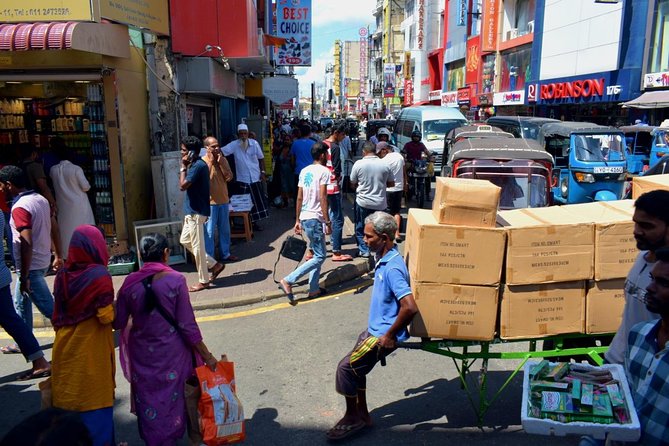 City Tour in Colombo - Getting Your Bearings in Colombo’s Fort-and-Sea Belt