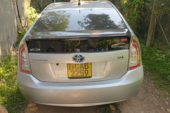 Colombo Airport (BIA) to Galle Private Airport Transfer - AC comfort and a pro driver: why the first hour sets the tone