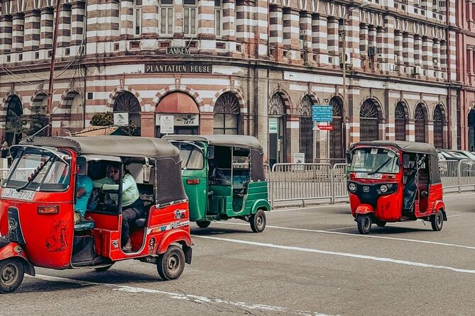 Colombo by Tuk Tuk – Sightseeing Entry Fees included - Pettah Market maze: food, religion, and quick culture stops