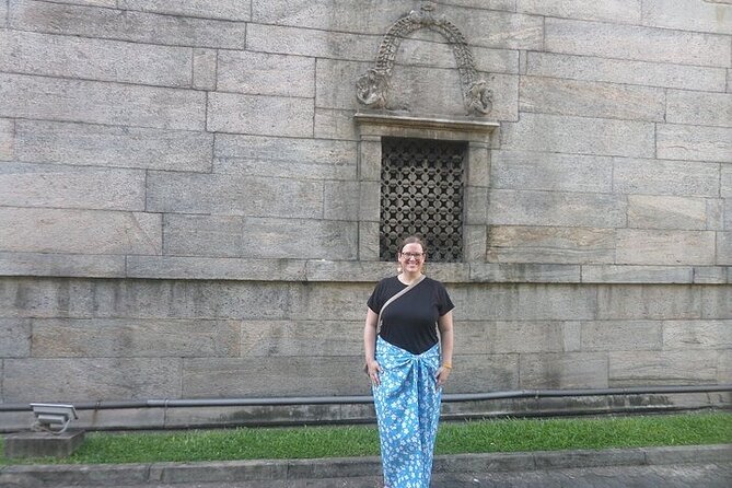 Colombo by Tuk Tuk – Sightseeing Entry Fees included - Where short stops can feel rushed—and how to enjoy them anyway