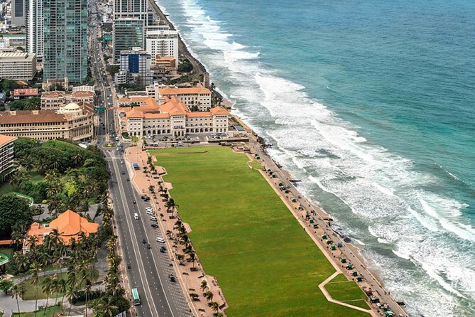 Colombo City Tour - Marine Drive sunset: tea, a break from walking, and an easy rhythm