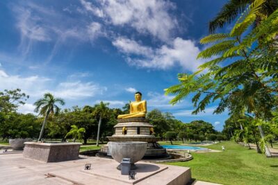 Colombo city tour by car ( Private ) - Colombo’s “power and symbolism” stops: Parliament, Independence Memorial, Presidential Secretariat