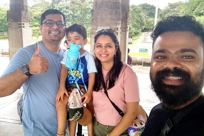 Colombo City Tour By Tuk Tuk (Include Lunch)Morning & Evening - Independence Memorial Hall and the city’s park-and-legend stop