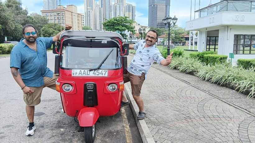 Colombo City Tour by Tuk-Tuk with Hotel Pickup - All Include - Dutch Hospital Shopping Precinct and the Lotus Tower Photo Stop