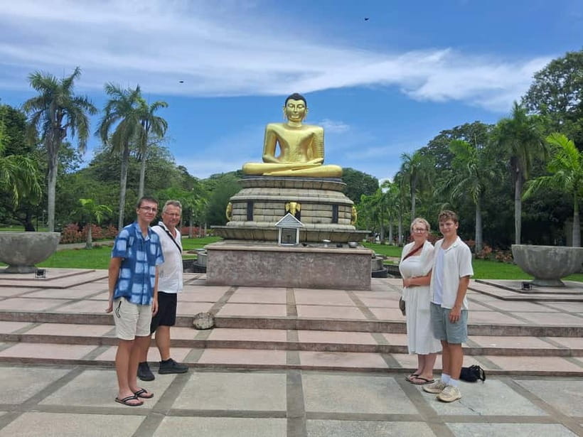 Colombo Heritage &Culture City Tour by Tuk Tuk ALL INCLUSIVE - Lotus Tower views and the Old Parliament Building exterior you should not skip