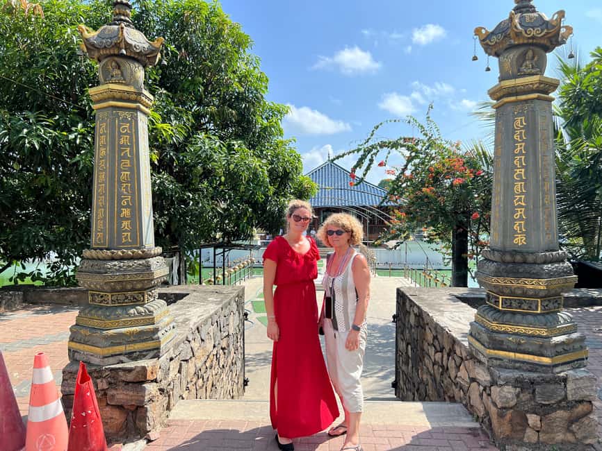Colombo: Local Food Tour & Sightseeing by Tuk-Tuk with Meals - Why a tuk-tuk works so well in Colombo