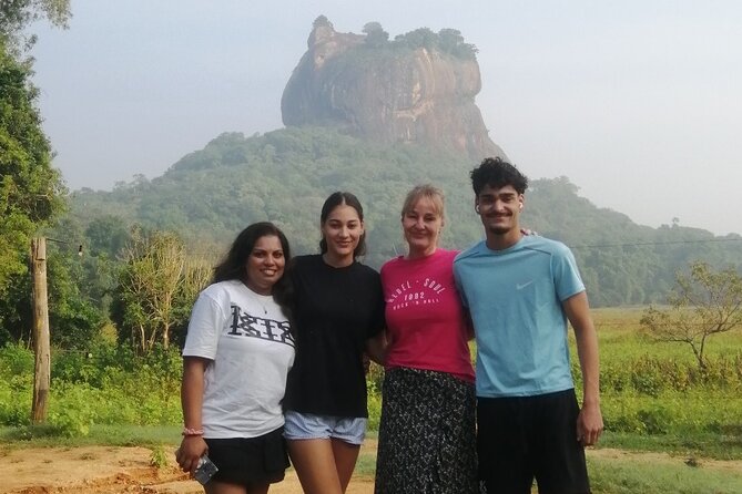 Colombo , Negombo to Trincomalee Transfer and Safari - Key highlights at a glance