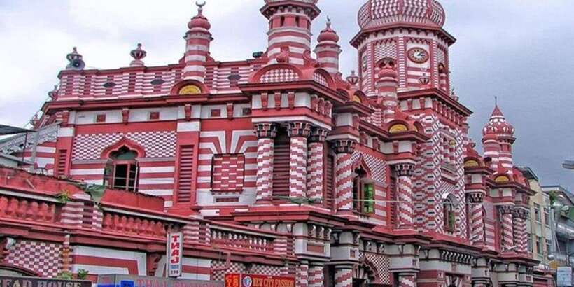 Colombo Port Shore Excursions Colombo City & Kalaniya Temple - Independence Square and the memorial-area landmarks