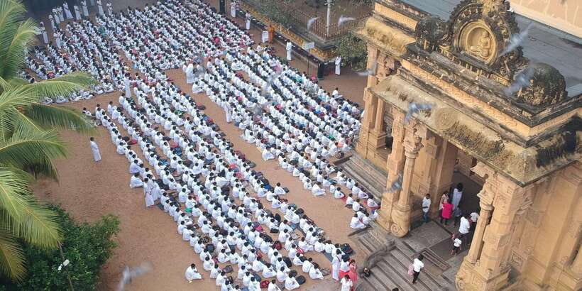 Colombo Port Shore Excursions Colombo City & Kalaniya Temple - From art and gems to Galle Face Green