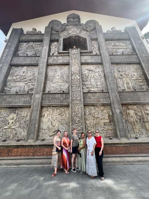 Colombo: Private City Tour by Tuk Tuk with Hotel Pickup - National Museum Plus Colonial Photo Stops: From Buildings to Backstory