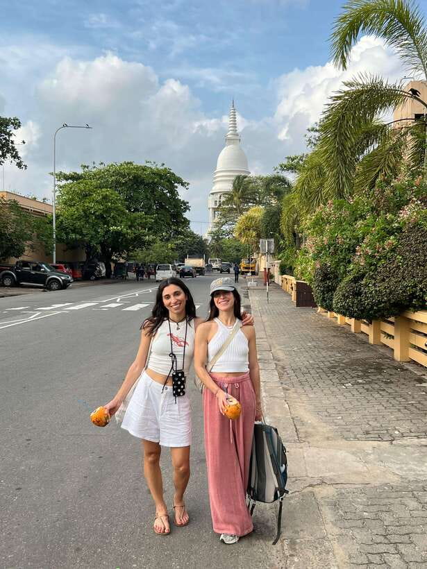 Colombo: Private City Tour with Local Food Tour by Tuk-Tuk - Kottu and South Indian Comfort: Flavored Kottu + More