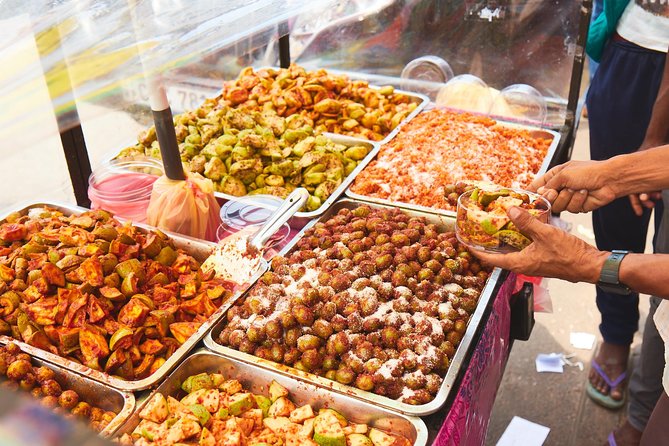 COLOMBO PRIVATE CITY TOUR WITH street food( All inclusive ) - Street Food Colombo in 4.5 Hours on Tuk-Tuks
