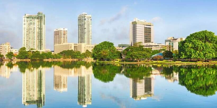 Colombo: Private custom tour with a local guide - Food isn’t included, but guidance is
