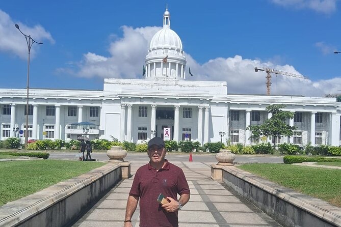 Colombo Private Tuk-Tuk City Tour with All Entry Fees Included - Independence Memorial Hall: The Meaning Behind the Gardens