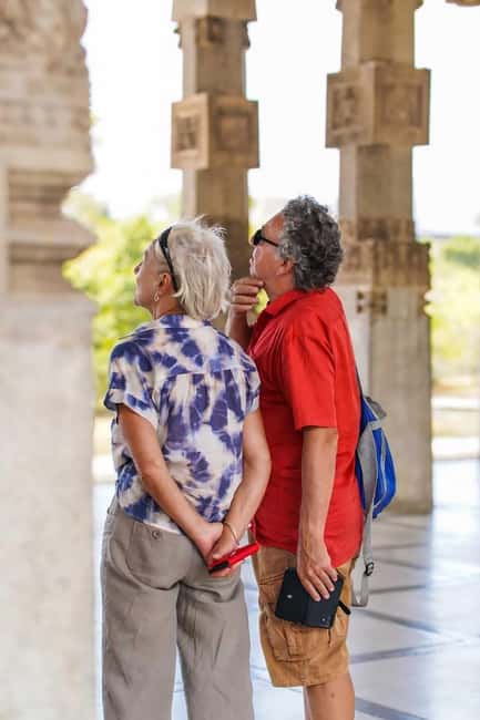 Colombo: Private Tuk-Tuk City Tour with Guide & All Tickets - Pettah Markets and Floating Market: Real City Life, With a Guide