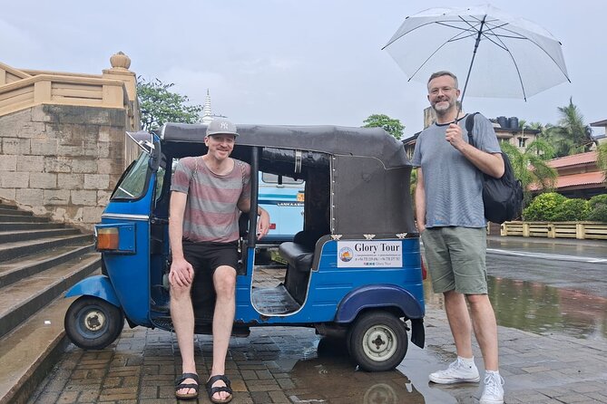 Colombo tuk tuk city tour -Entry Fees, and food Included - The Colombo Tuk Tuk Route: Busy City, Carefully Timed Stops