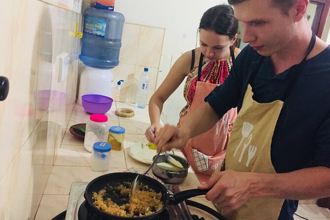 Cooking Classes in Sri Lanka - Sri Lankan spices and herbs, explained through cooking