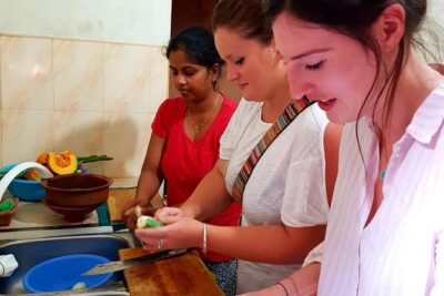 Cooking Classes in Sri Lanka - Welcome tea, then coconut milk basics that actually help
