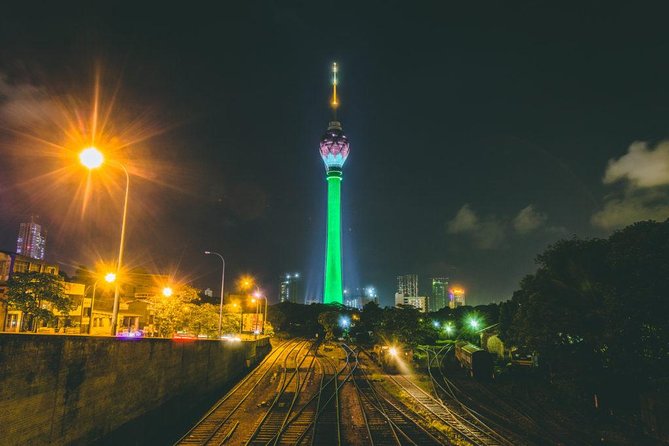 Day Colombo City Tour - Independence Square and Independence Memorial Hall: a free landmark pause