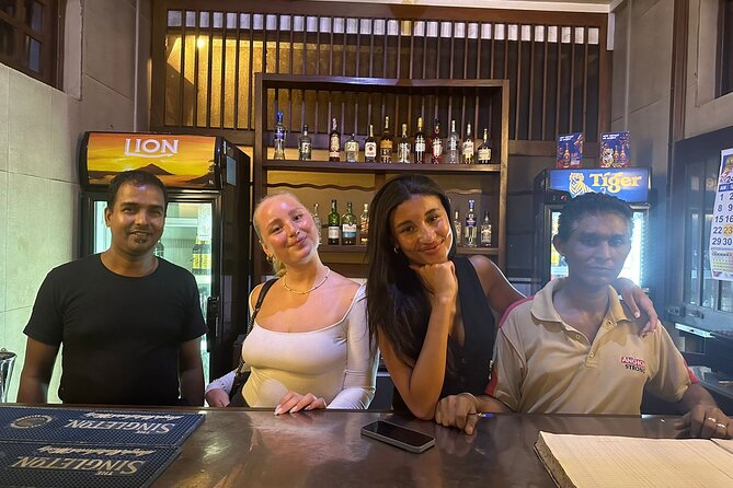 Dodgy Bar Tour in Colombo - Colombo Fort Bar Hops: How the Drinks and Snack Pairing Changes the Night