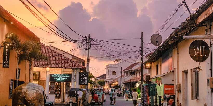 From Colombo: Virgin White Tea and Galle City Tour - The 12:30 PM Shift Toward Galle: Ahangama’s Quick Coastal Pause