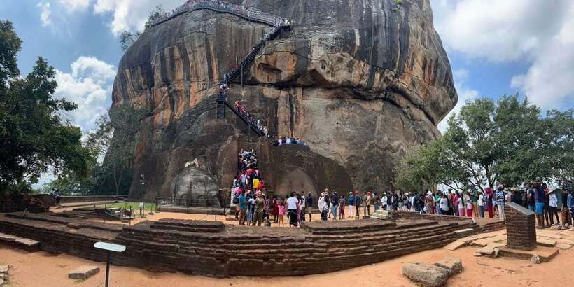 From Kandy: Sigiriya, Dambulla and Minneriya Private Tour - The break and the cooking class: a smarter pause than another restaurant stop