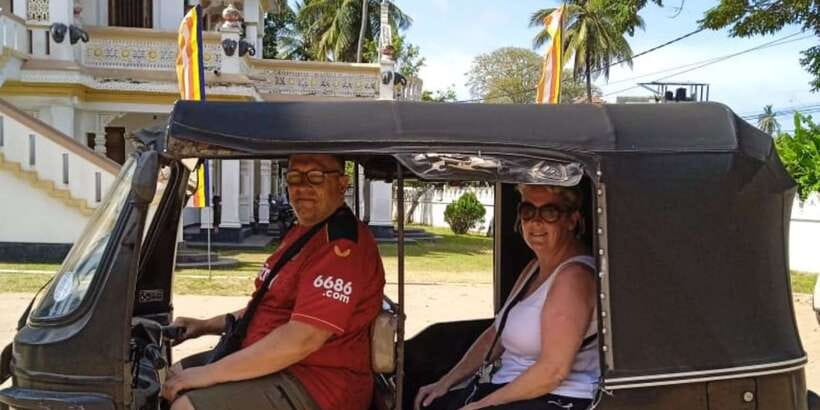 From Negombo: City Tour & Fishing Village Tour by Tuk-Tuk - Hotel Pickup Options: Easy Starts from Waikkal to Katunayake
