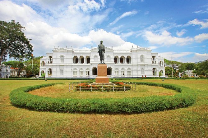 Full-Day Colombo City Tour (Private Car) - How a Private Car Shapes the Whole Colombo Experience