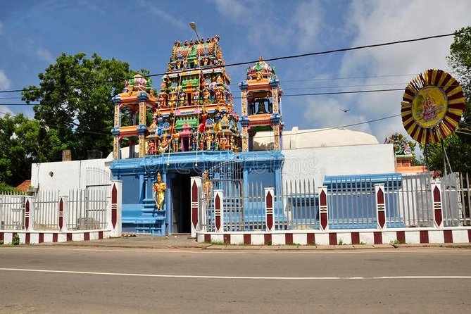 Fun and Scenic Negombo Tour by Tuk Tuk - Angurukaramulla Temple and the multi-faith contrast