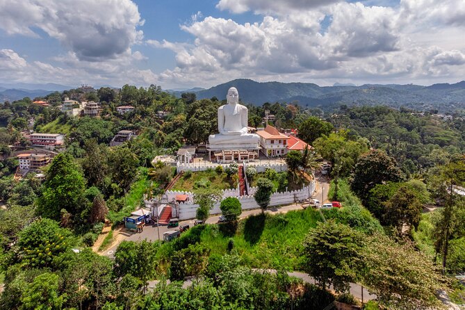 Kandy City Tour from Colombo - Morning pickup and the drive up from Colombo
