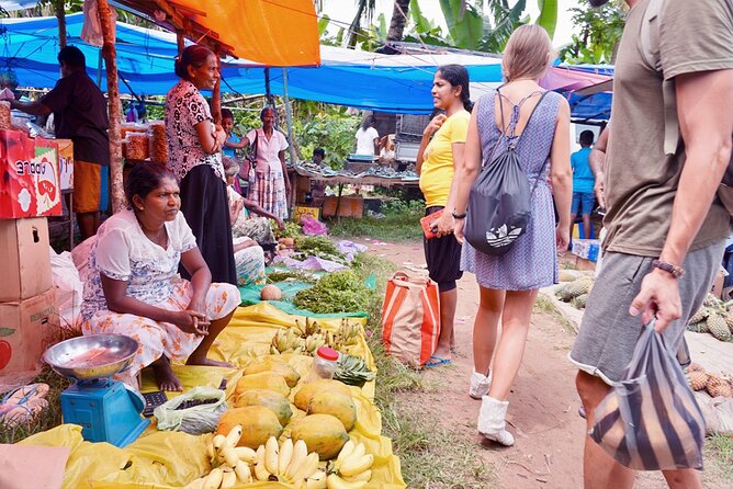 Market Tour and Cooking Class from Colombo - Getting around Colombo: tuk tuk or car, and how weather affects the plan