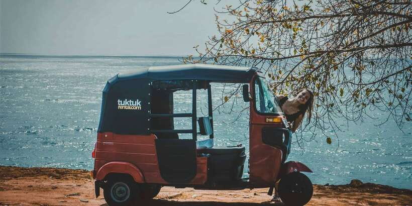 Negombo: Fishing Village Highlights Private Tour by Tuk Tuk - Dutch Fort Remains and the Dutch Canal: Colonial-Era Clues in Plain Sight