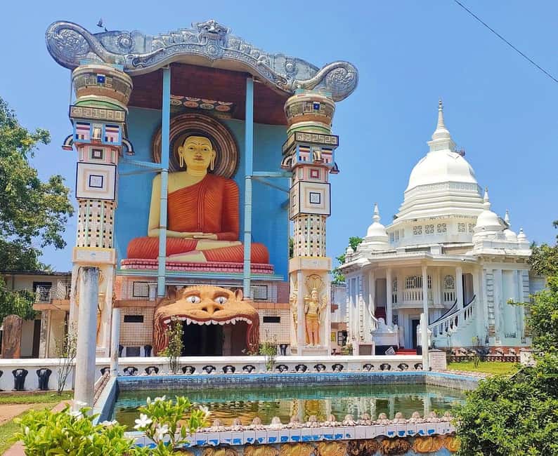 Negombo Private Tour: Market, Temples & Canal - Sri Singama Kali Amman Kovil: A Hindu Stop That Adds Layers