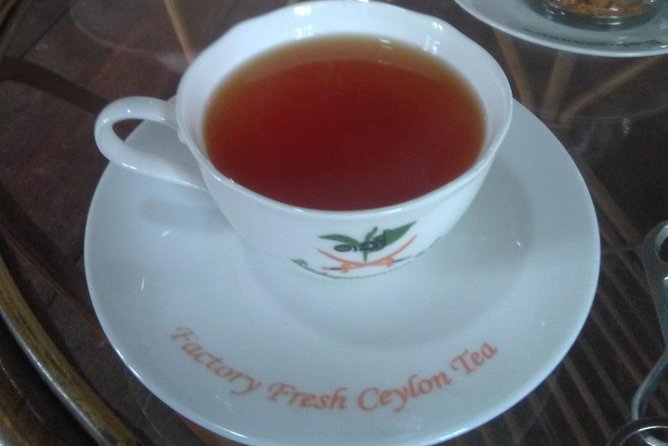 Private all inclusive Day tour Kandy, Pinnawala, & your own selected attractions - Island Spice Grove: learning spices and getting a free massage