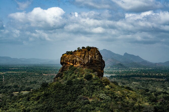 Private Journey to Sigiriya Majestic Rock Fortress from Colombo - Transfers and comfort: what private pickup really changes