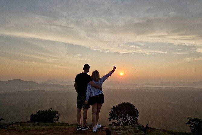 Private Multi Day Sri Lanka Tour with Chauffeur - A Private Chauffeur Tour That Hops From Coast to Highlands