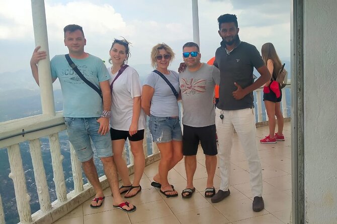 Private Multi Day Tour from Sri Lanka - Pickup at Colombo’s airport and using a mobile ticket