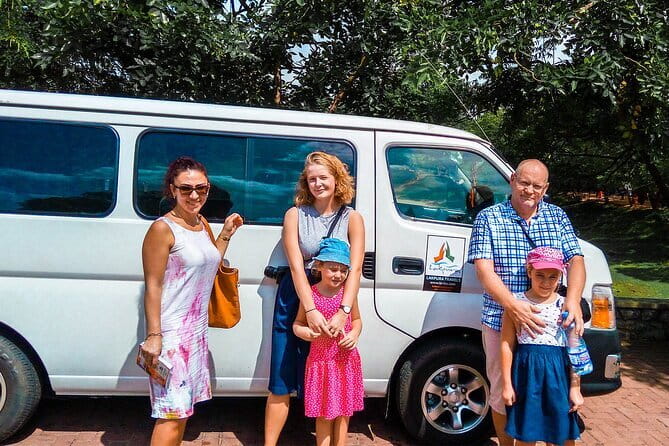 Private transfer from Colombo Airport to Bentota Hikkaduwa Galle - Driver communication and local help you can actually use