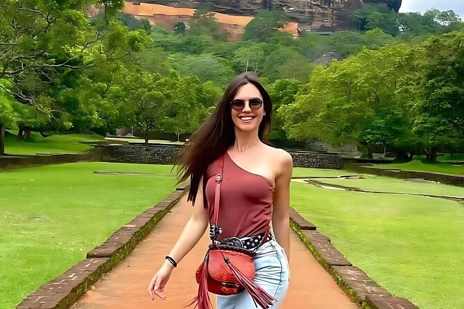 Sigiriya and Dambulla Day Tour from Colombo - Sigiriya Rock Fortress: what you’ll see on the 5-hour walk