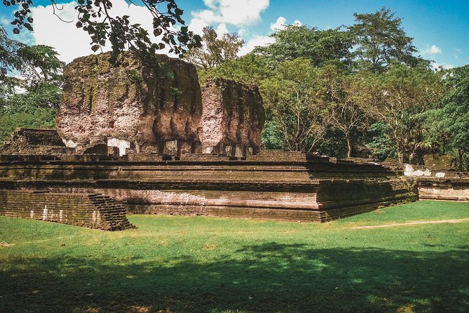 Sigiriya, Polonnaruwa & Dambulla "Trilogy" Day Tour from Colombo - Dambulla Cave Temple: quick visit, big impact