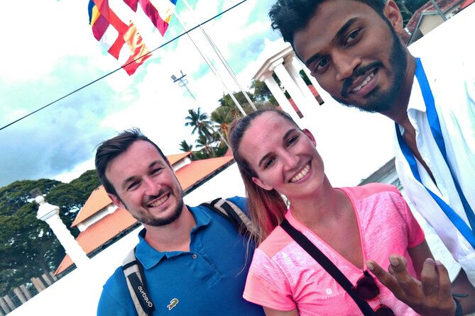 Sri Lanka Culture Tour - Colombo Finish: History, Markets, and Modern Sri Lanka