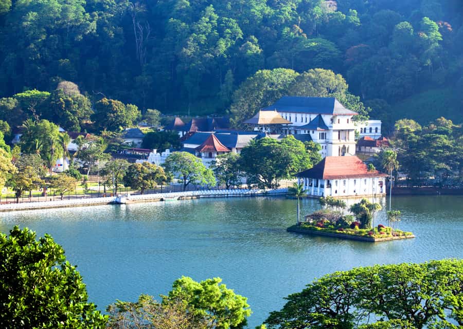 Sri Lanka Private 2-day Tour:Train Trip, Kandy, Nuwara Eliya - Key highlights worth getting excited about