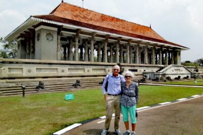 Tuk Tuk Private Safari Tour Exploring Sri Lanka's Capital Colombo - Temples, mosque, and Independence Square in one continuous story