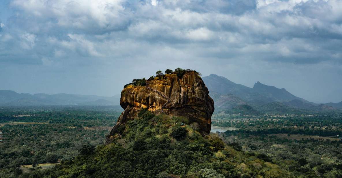 Visit sri Lanka 7 Days Round Trip - Day 4 Little Adam’s Peak and Nine Arch Bridge: Viewpoints Without the Hassle